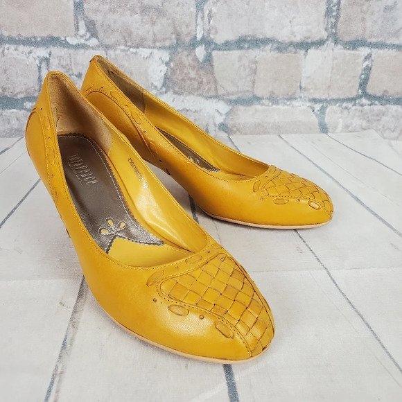 Joy & Peace Leather Heels Yellow Pumps Lattice Detail Stacked Heels Size 37 - Picture 5 of 13